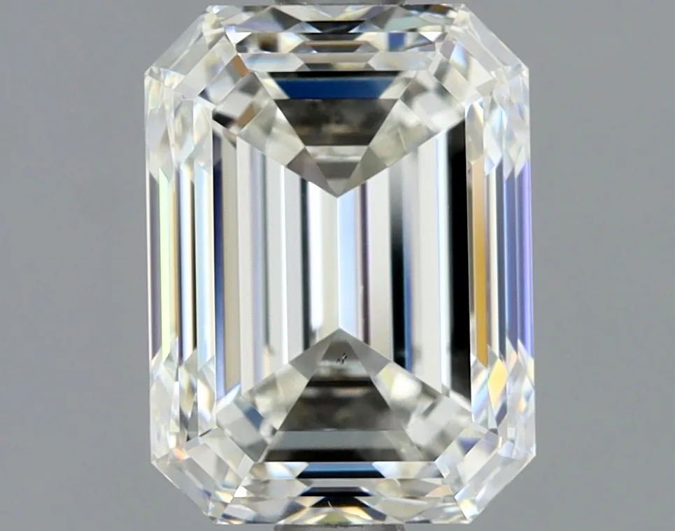 Emerald 1.9 I VS2 FNT