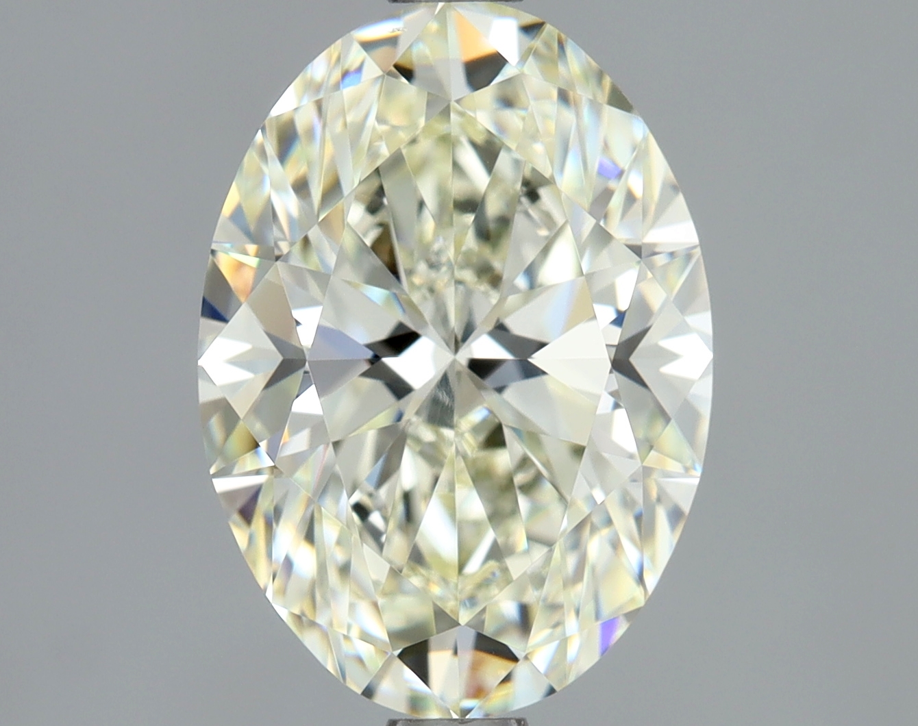 Oval 2.21 L VS2 NON