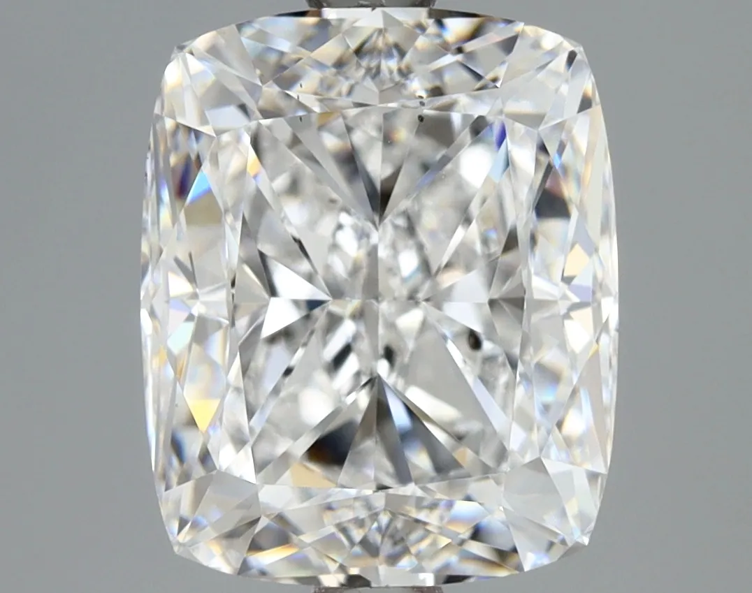 Cushion Brilliant 3.03 D VS2 NON