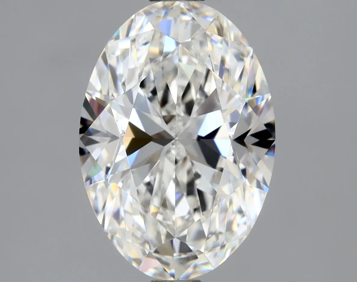 Oval 2.01 F VS1 NON