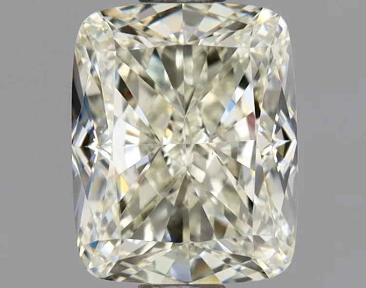 Cushion Brilliant 1.2 L VVS2 FNT