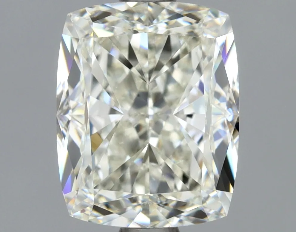 Cushion Brilliant 2.01 J VVS2 NON