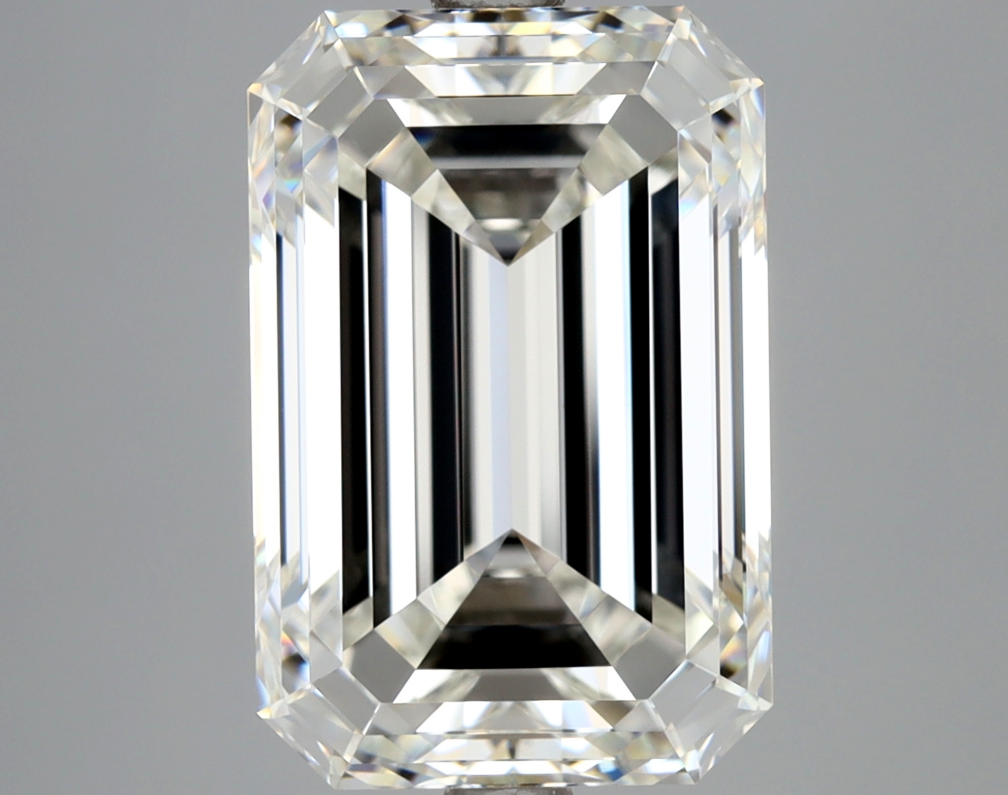 Emerald 5.05 H VVS2 NON