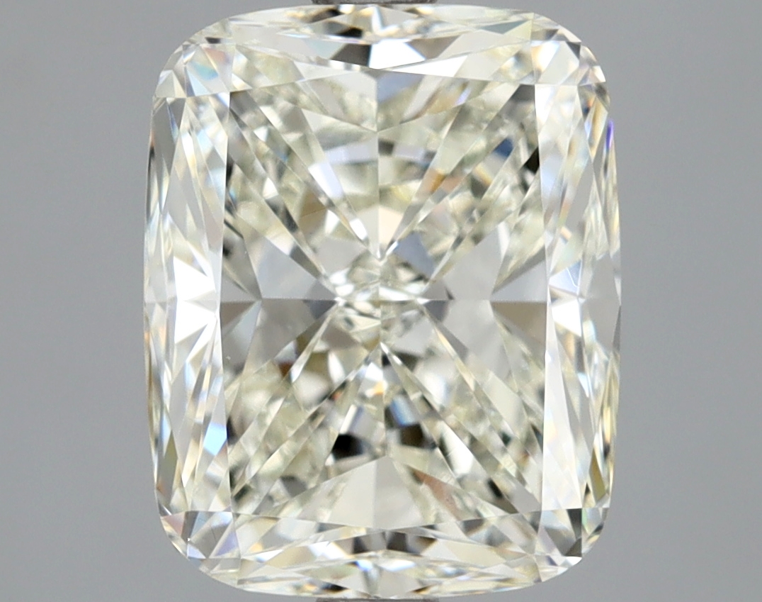 Cushion Brilliant 3.01 J VS2 NON