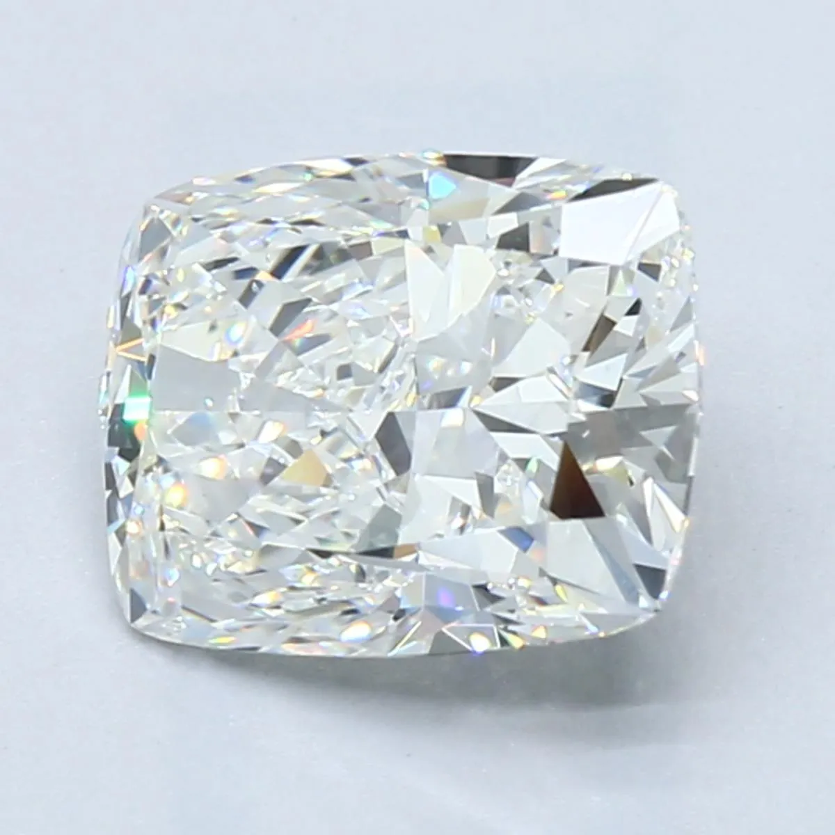 Cushion Brilliant 3.01 G VS2 NON